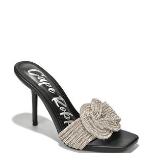 NEW* FLYNN - HEELS by CAPE ROBBIN